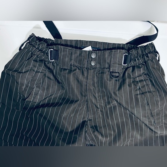 Lands’ End Youth Insulated Snow Pants, Size 16, Brown with White Pinstripes - Picture 11 of 16